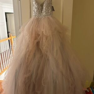 Elegant Sequin and Tulle Ball Gown